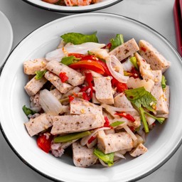 ยำหมูยอ