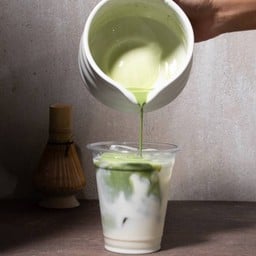 MATCHA LATTE