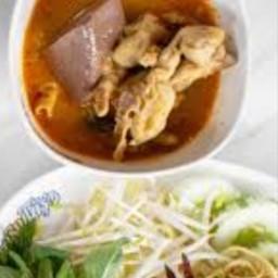 น้ำยาไก่ผสมป่า