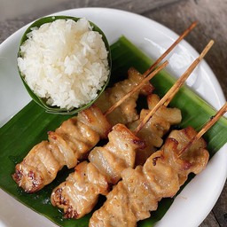 ไข่เจียวยิ่งเฮง และกะเพรารสเด็ด