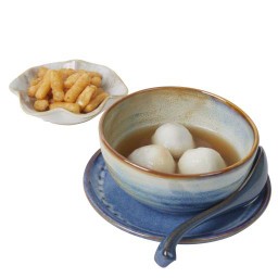 บัวลอยงาดำน้ำขิง