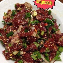 ก้อยเนื้อดิบ