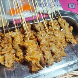 หมูปิ้งเต็กอ้าน กะทู้