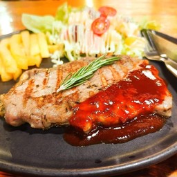 สเต็กเนื้อเซอร์ลอย