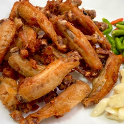 แหนมปีกไก่