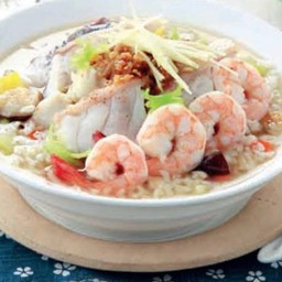 ข้าวต้มปลากุ้ง