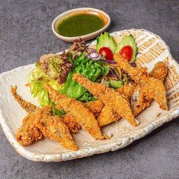 ปลาไข่ทอด