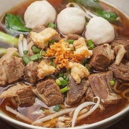 Stewed Pork Noodles