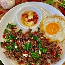 ผัดกะเพราเนื้อโคขุน