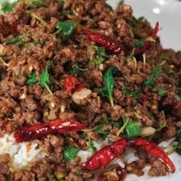 ตามสั่งอร่อยบ้านดารา