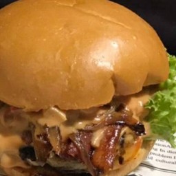 I am burger Phra Khanong