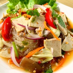 ยำวุ้นเส้นหมูยอ