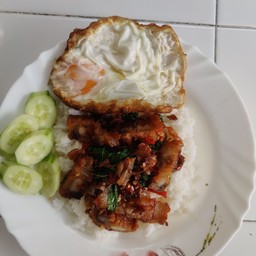 ไข่เจียวทรงเครื่อง(ราดข้าวตาดำเนิน)