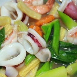 ราดหน้าทะเล