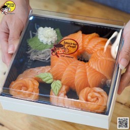 พวงมาลัยวันแม่