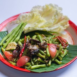 ร้านลาบอุบล ต้ม ยำ ตำ แกง