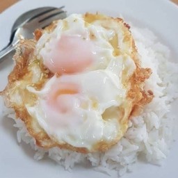 ข้าวไข่ดาว 2 ฟอง