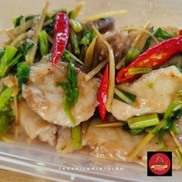 ปลากะพงผัดพริกขิง
