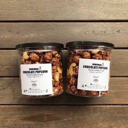 ป็อปคอร์นรสช็อกโกแลตและมิกซ์นัท