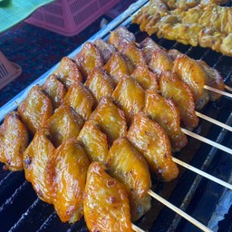 ปีกกลางไก่ 2 ไม้ 6 ชิ้น