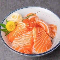 ข้าวหน้าปลาแซลมอน