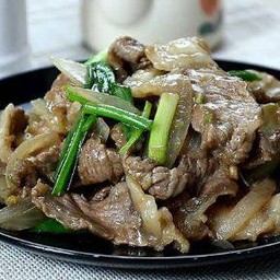 เนื้อผัดน้ำมันหอยราดข้าว(RBH 60B.)