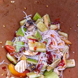 ตำแตงกุ้งสด