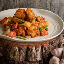 ไก่กรอบผัดซอสเปรี้ยวหวาน