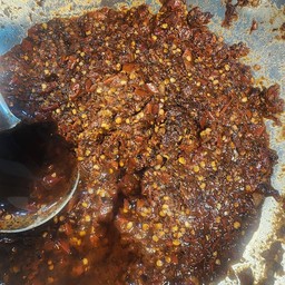 น้ำพริกเมืองผักต้มเมืองพระยาพิชัย (ตลาดโชคพิชัยแยกบางพลู) ตลาดโชคพิชัย