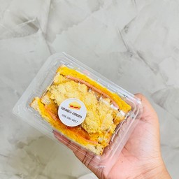 4เหลี่ยม แซนวิช -  หมูหยองโบราณ