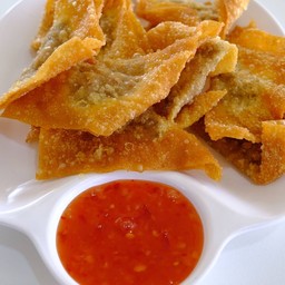 Fried Dumplings Stuffed With Minced Pork