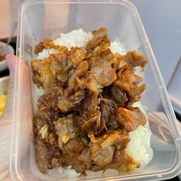 กระเพราโคขุนพริกแห้ง