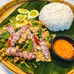 ข้าวกั้งผัดผงกะหรี่ (น้ำจิ้มซีฟู้ด)