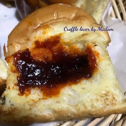 น้ำพริกเผา ไส้ทะลัก