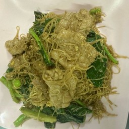 ผัดซีอิ๊วเส้นหมี่