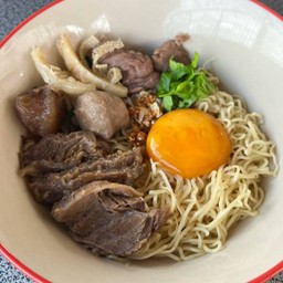 ก๋วยเตี๋ยวแห้ง