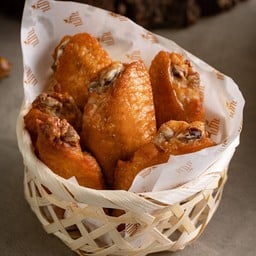 ปีกไก่ทอดน้ำปลา