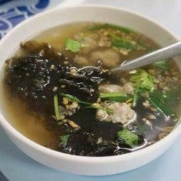 แกงจืดสาหร่าย