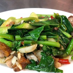 ผัดคะน้าหมู