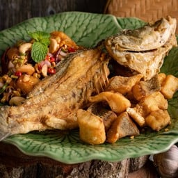 ปลากะพงสองใจ