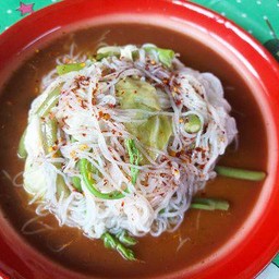 ขนมจีนซาวน้ำปลาร้า
