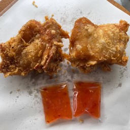 สะโพกไก่ทอดกรอบ 2 ชิ้น