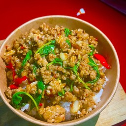 ข้าวคลุ้กเพาหมูสับ+ไข่ข้น2ฟอง