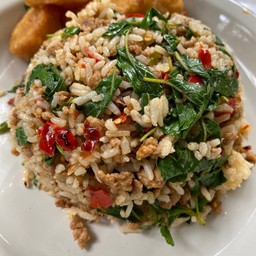 กะเพราแท้หมูคลุกข้าว