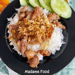 Madame Food(อาหาร30บาท)สาขา1 ระนอง