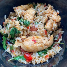 กะเพราแท้ไก่คลุกข้าว