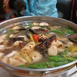 ต้มยำปลาช่อน