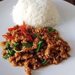 ข้าวกะเพราหมู