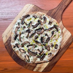 Pizza Funghi Truffle