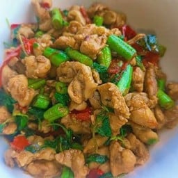 ร้านข้าวป้าเอี้ยง